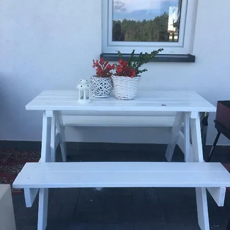 Lesny Dworek Niepoczolowice